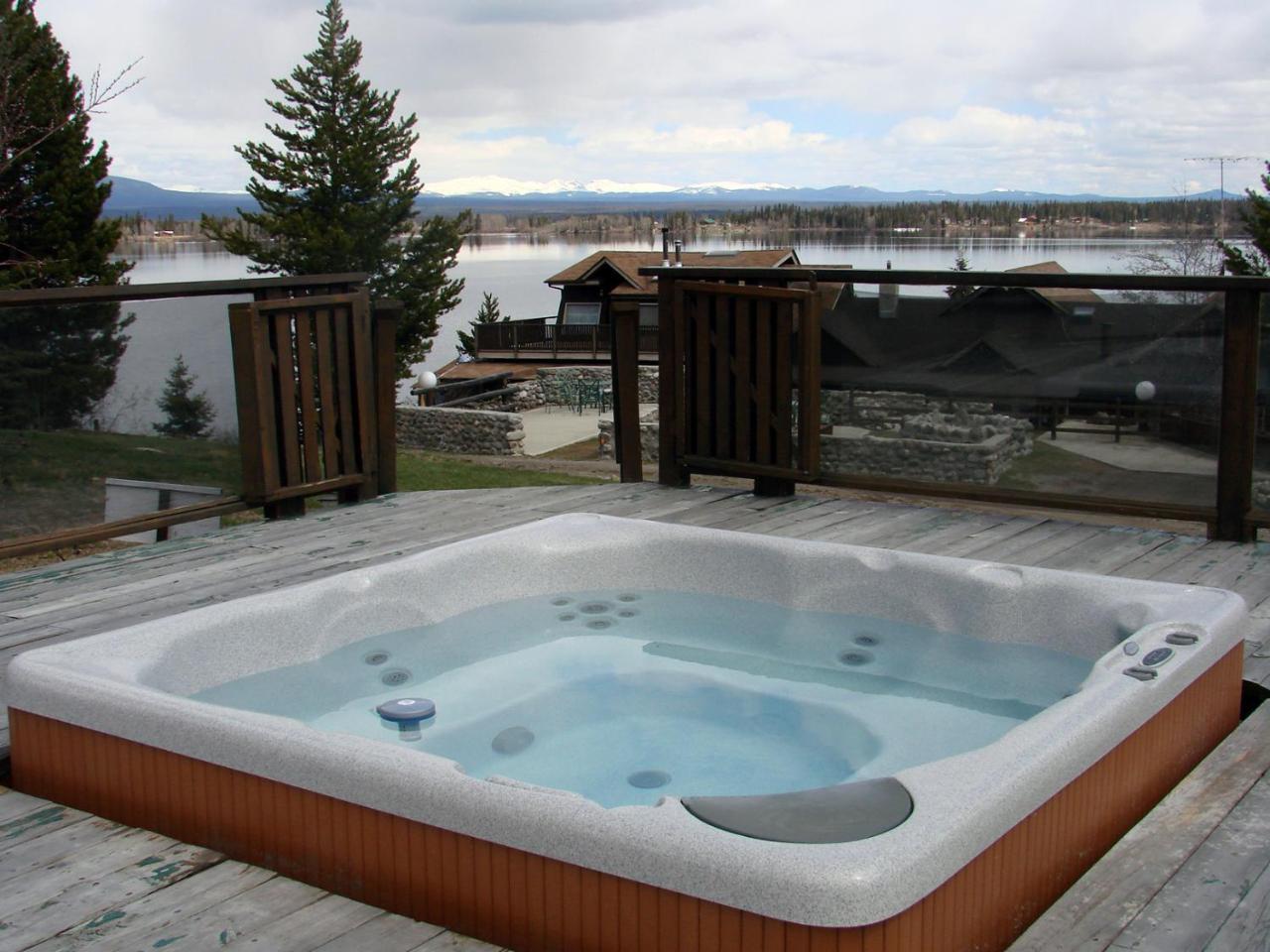 Eagle'S Nest Resort Anahim Lake Exteriör bild